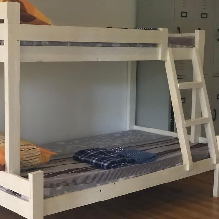 Alesseo Hostel Tiniguiban Kültér fotó