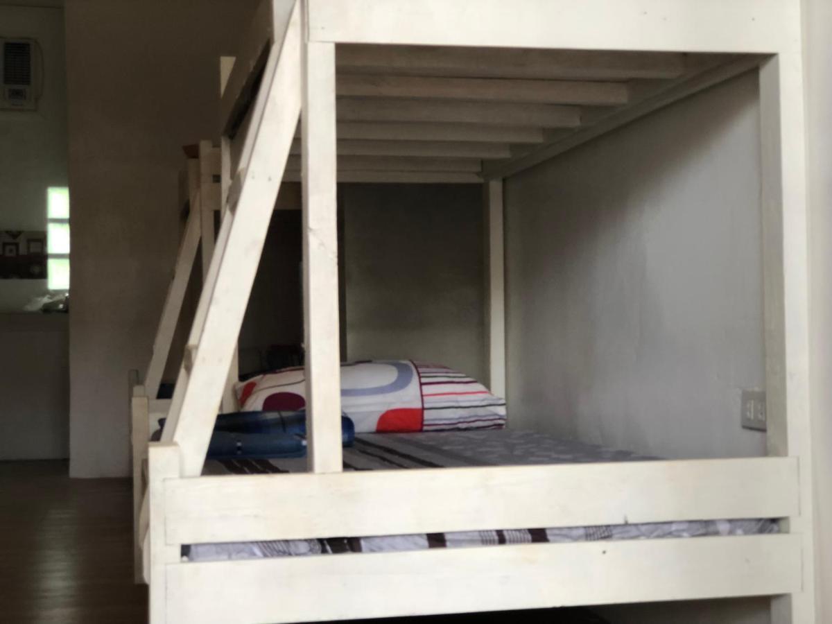 Alesseo Hostel Tiniguiban Kültér fotó