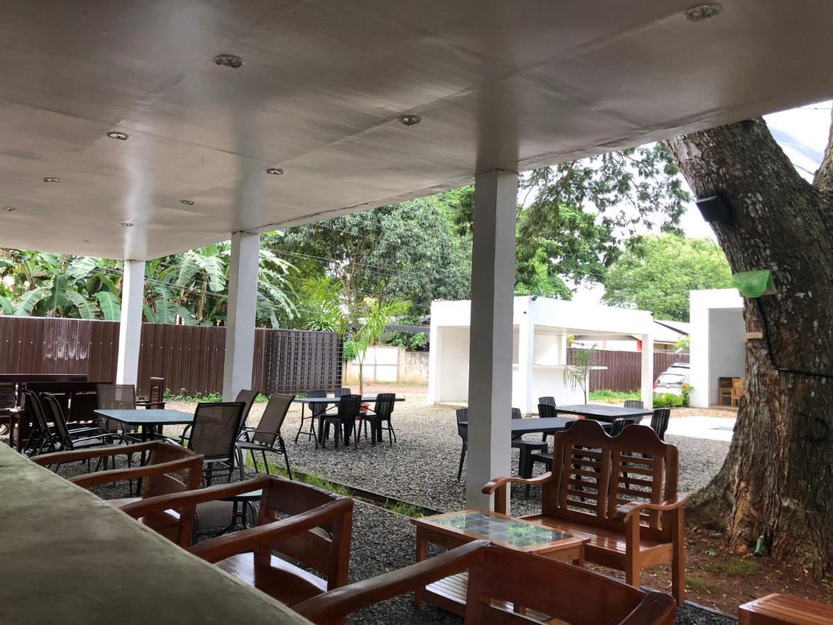 Alesseo Hostel Tiniguiban Kültér fotó