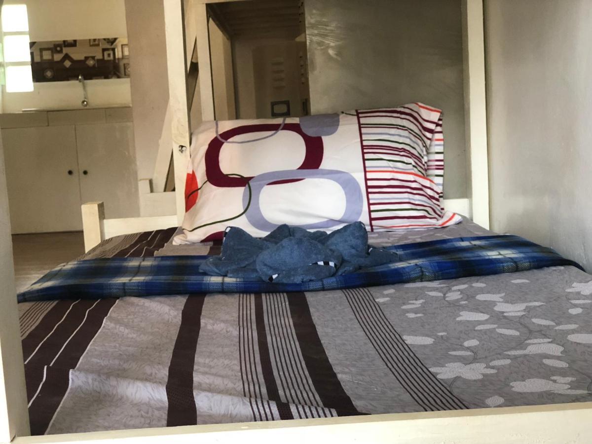 Alesseo Hostel Tiniguiban Kültér fotó