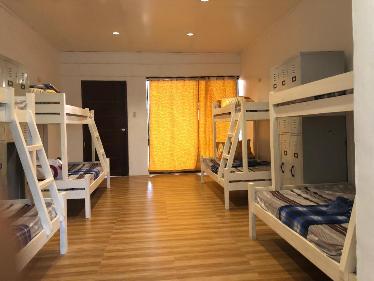 Alesseo Hostel Tiniguiban Kültér fotó
