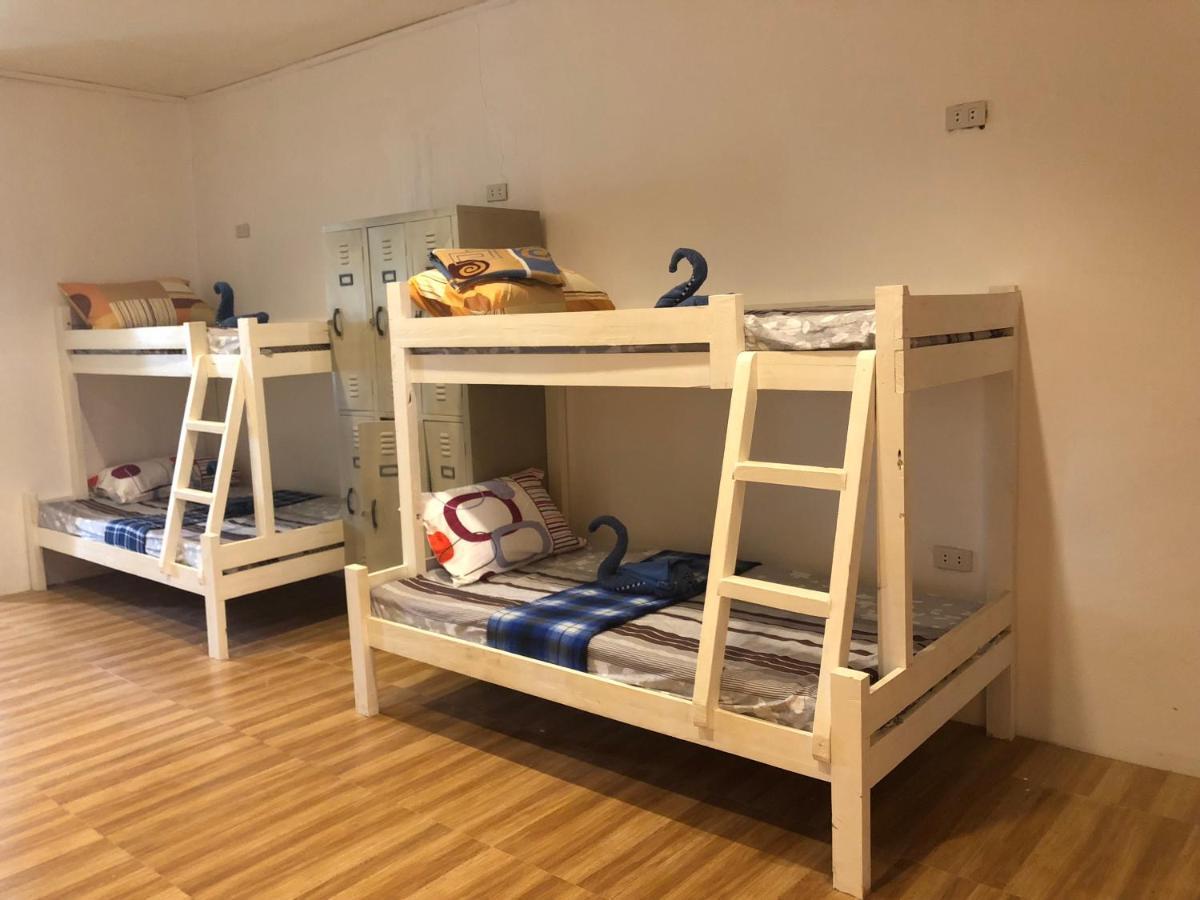 Alesseo Hostel Tiniguiban Kültér fotó