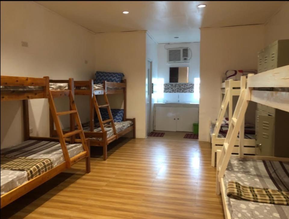 Alesseo Hostel Tiniguiban Kültér fotó
