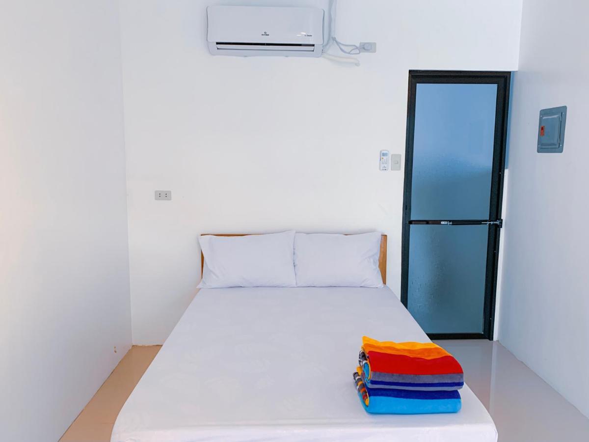 Alesseo Hostel Tiniguiban Kültér fotó